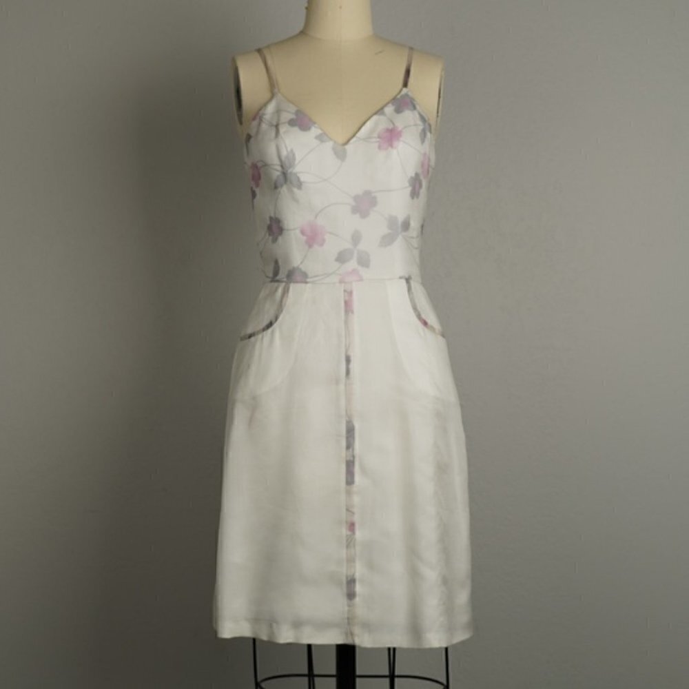 Shell N Floral Organza V Neck Dress White Purple XS Special Occasion Wedding